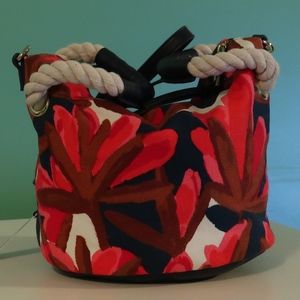 Who What Wear - Bucket Hand Bag